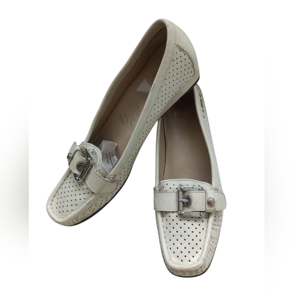 Stuart Weitzman Shoes - Stuart Weitzman Women's Cream Loafer with Silver Buckle